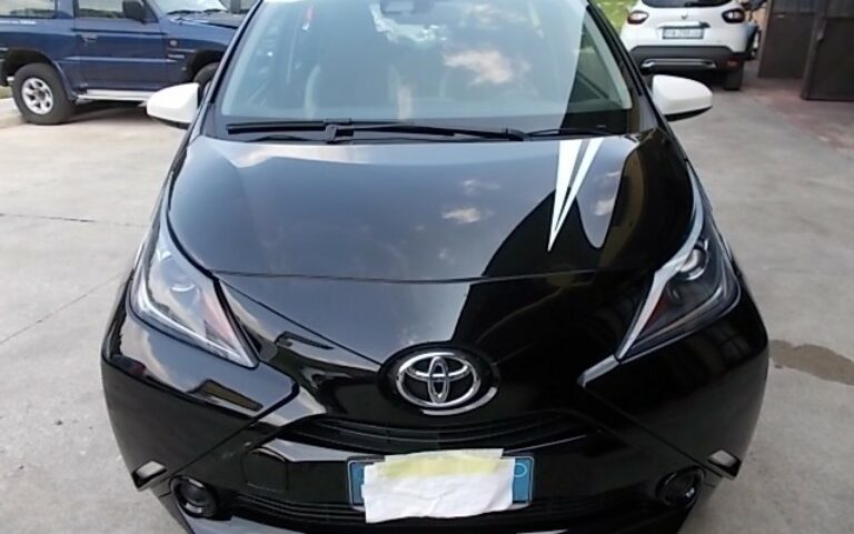 TOYOTA AYGO